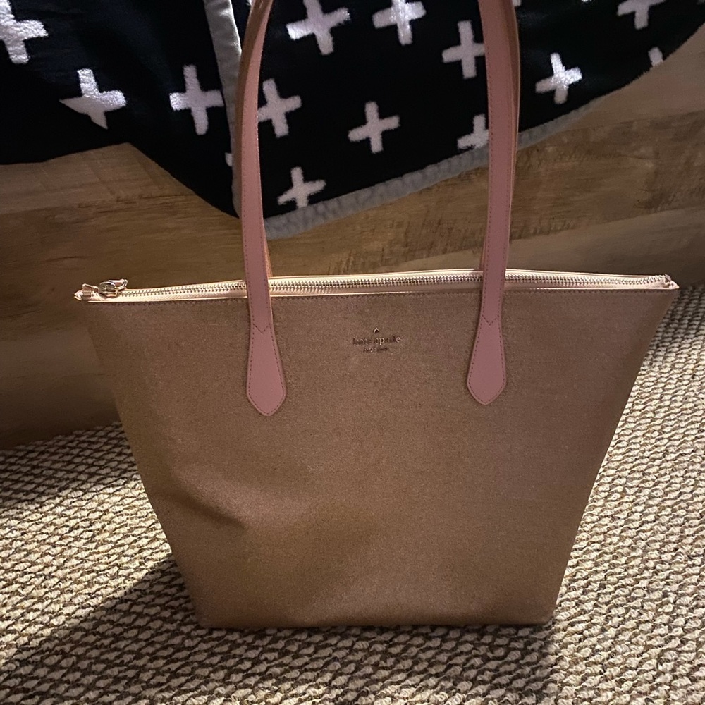 KATE SPADE PURSE - Picture 2 of 2